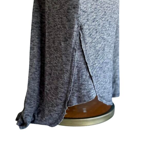 Womens Shirt Size XL Grey Hoodie Lightweight Layering Hiking Camping Traveling - Picture 4 of 7